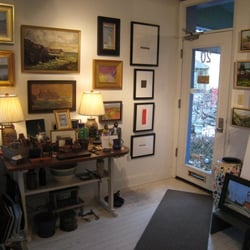 Sharon Weiss Gallery - Sharon tries to create a at-home feel.