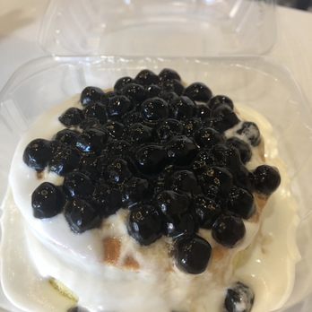 Feng Cha Teahouse - Sea salt boba cake - enjoyed this!! - Desserts Near Me - Newark, California