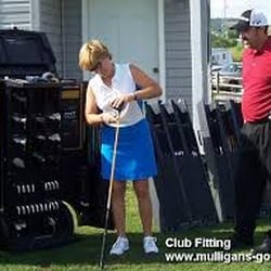 Mulligan's Golf Center - Mulligan's Teaching & Club Fitting Tee