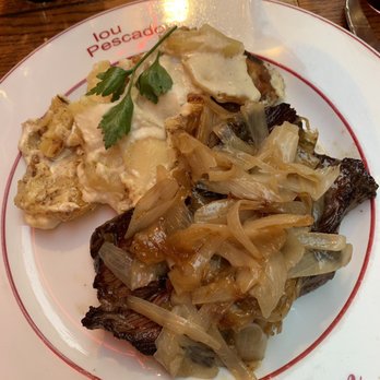 Le Bistrot d'Henri - Flank steak and dauphine potatoes - every bit as good as the chateubriand - French Near Me - Paris, 75 Le Bistrot d'Henri - Flank steak and dauphine potatoes - every bit as good as the chateubriand - French Near Me - Paris, 75