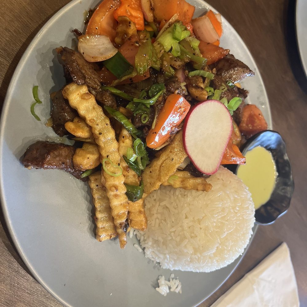 OMELI Kitchen - Lomo Saltado - Vietnamese Near Me - Fullerton, California