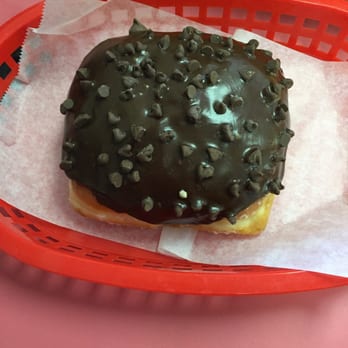 Sun Doughnuts - Bakeries Near Me - Oxnard, California