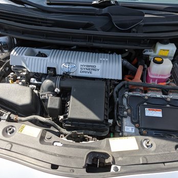 Supreme Auto & Detailing - Clean Engine! - Auto Detailing Near Me - Newport, Kentucky Supreme Auto & Detailing - Clean Engine! - Auto Detailing Near Me - Newport, Kentucky