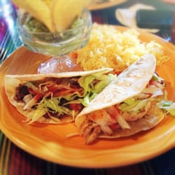 Restaurant Latino La Salsa - Tacos poulet et boeuf, riz et guacamole