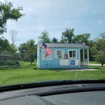 Hometown Scoops - Honetown Scoops - Ice Cream & Frozen Yogurt Near Me - Orleans, Indiana
