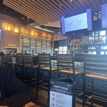 BJ's Restaurant & Brewhouse - Beer on tap - Breweries Near Me - Toledo, Ohio