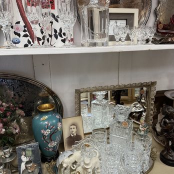Antiques On Second - Antiques Near Me - Napa, California
