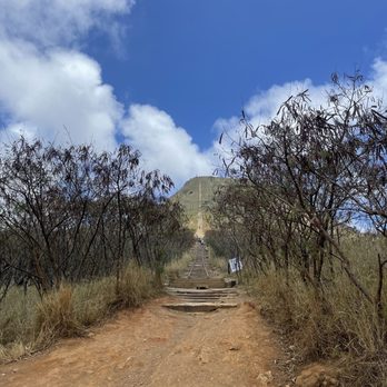 Koko Crater Trail - Hiking Near Me - Honolulu, Hawaii