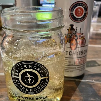 Ground Burger Bar - a jar of beer and a can of beer - Burgers Near Me - Newmarket, Ontario Ground Burger Bar - a jar of beer and a can of beer - Burgers Near Me - Newmarket, Ontario