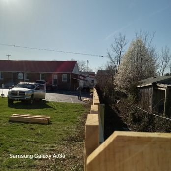 Stapleton Fencing - Fences & Gates Near Me - Paris, Kentucky Stapleton Fencing - Fences & Gates Near Me - Paris, Kentucky