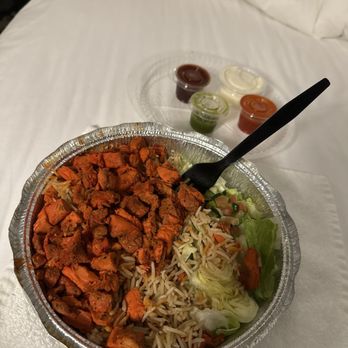 Naz's Halal Food - Chicken over rice - Halal Near Me - Orlando, Florida Naz's Halal Food - Chicken over rice - Halal Near Me - Orlando, Florida