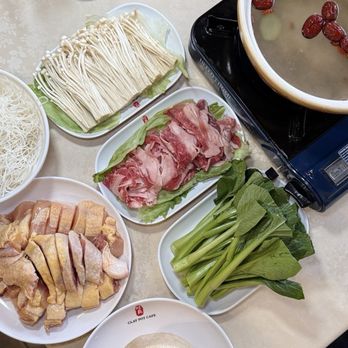 Clay Pot Cafe - Cantonese Near Me - Boston, Massachusetts