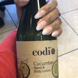Deluxe Nails And Spa - Full set ombré powder
