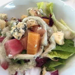 Elgar Bar and Grill - Salad with Stilton