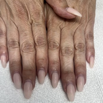 Hot Nail - This is what 2 wk fill should look like I love Kelly's work she is amazing nail artist. My nails never lift with Kelly - Nail Salons Near Me - Whittier, California Hot Nail - This is what 2 wk fill should look like I love Kelly's work she is amazing nail artist. My nails never lift with Kelly - Nail Salons Near Me - Whittier, California