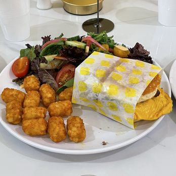 Fluffy Fluffy - breakfast sandwich - Pancakes Near Me - Elk Grove, California Fluffy Fluffy - breakfast sandwich - Pancakes Near Me - Elk Grove, California