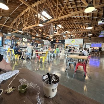 Limoné Mediterranean - Glendora Public Market - Mediterranean Near Me - Glendora, California Limoné Mediterranean - Glendora Public Market - Mediterranean Near Me - Glendora, California