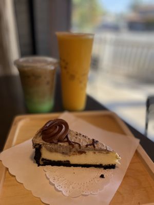 Green Bakery & Cafe by null