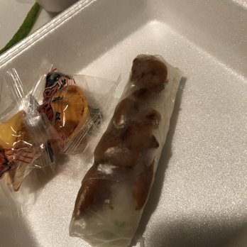 Southmore Asian Restaurant - That's supposed to be grilled chicken in the spring roll. Doesn't look or taste like chicken to me. Yuck! - Vietnamese Near Me - Pasadena, Texas Southmore Asian Restaurant - That's supposed to be grilled chicken in the spring roll. Doesn't look or taste like chicken to me. Yuck! - Vietnamese Near Me - Pasadena, Texas