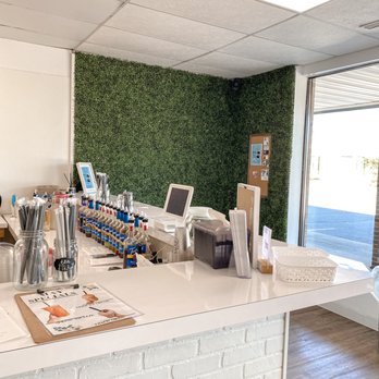 Lake Michigan Nutrition Healthy Cafe - a counter with a laptop on it - Juice Bars & Smoothies Near Me - Walker, Michigan Lake Michigan Nutrition Healthy Cafe - a counter with a laptop on it - Juice Bars & Smoothies Near Me - Walker, Michigan