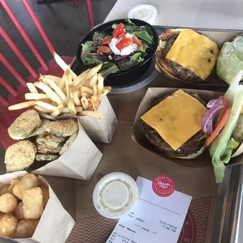 Hat Creek Burger Company - Burgers Near Me - Buda, Texas