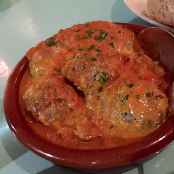 Giacomo's Cibo e Vino - Beef meatballs with a tomato sauce - Italian Near Me - Houston, Texas Giacomo's Cibo e Vino - Beef meatballs with a tomato sauce - Italian Near Me - Houston, Texas