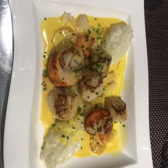 L'Epicurien - The scallops were cooked perfectly with a fine compliment of the risotto. Paired with an Alsace Pinot Gris - Restaurants Near Me - Colmar, 68
