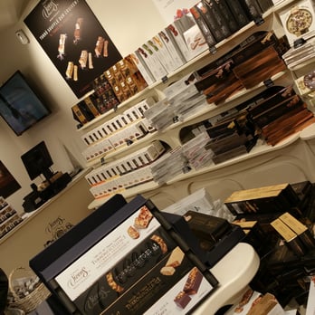 Torrons Vicens - Delicatessen Near Me - Barcelona, B