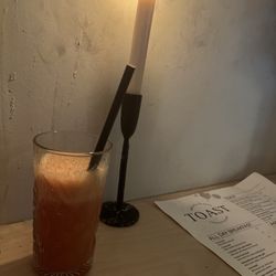 Toost - Orange strawberry juice