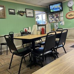 Mel's Southern Diner - Inside