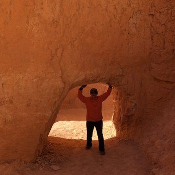 Navajo Loop - Watch your head as you tunnel through.  Under 5'5" should be OK - Hiking Near Me - Bryce, Utah