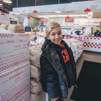 Five Guys - Burgers Near Me - Naperville, Illinois