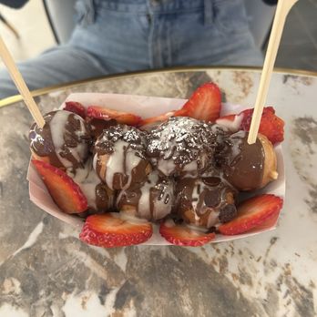 Crave lab - Nutella waffle bites with strawberry - Coffee & Tea Near Me - Baton Rouge, Louisiana
