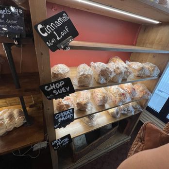 Hanks Pastries - Bakeries Near Me - Port Perry, Ontario Hanks Pastries - Bakeries Near Me - Port Perry, Ontario
