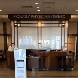 Oklahoma Heart Hospital - Lobby assistance