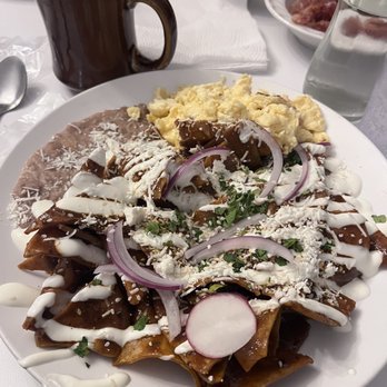 La Casa de Don Juan - Chilaquiles de mole and café de olla - Breakfast & Brunch Near Me - Tijuana, BCN La Casa de Don Juan - Chilaquiles de mole and café de olla - Breakfast & Brunch Near Me - Tijuana, BCN