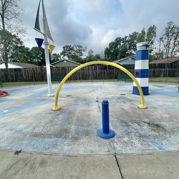 McCants-Chavers Terrace Park - Splash Pad - Playgrounds Near Me - Mobile, Alabama