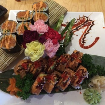 Hina Sushi - Spicy salmon roll (a bit too salty) and Orangeville roll - very good Overall great presentation - Japanese Near Me - Toronto, Ontario Hina Sushi - Spicy salmon roll (a bit too salty) and Orangeville roll - very good Overall great presentation - Japanese Near Me - Toronto, Ontario