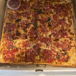 Pasquale's Pizzeria