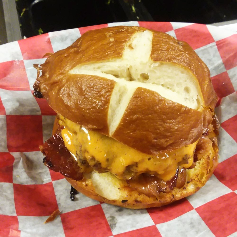 Two Rivers Restaurant - Burgers Near Me - Carrollton, Kentucky Two Rivers Restaurant - Burgers Near Me - Carrollton, Kentucky