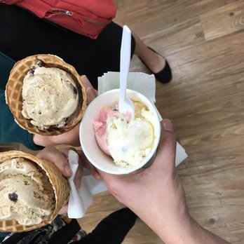 Kamoi Snack-n-Go - Ice Cream & Frozen Yogurt Near Me - Kaunakakai, Hawaii