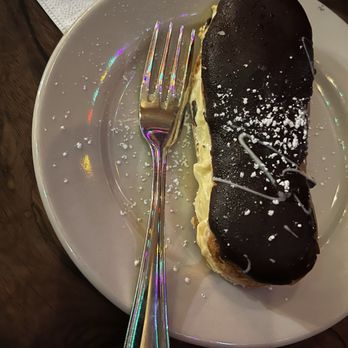 Caffe Reggio - Eclair - Italian Near Me - New York, New York Caffe Reggio - Eclair - Italian Near Me - New York, New York