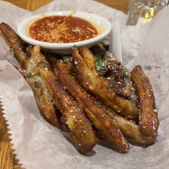 Fiddleheads Grille - Fried eggplant with marinara - Barbeque Near Me - Great Barrington, Massachusetts