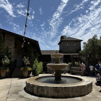 V Sattui Winery - Wineries Near Me - Saint Helena, California V Sattui Winery - Wineries Near Me - Saint Helena, California