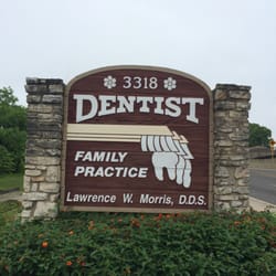 Lawrence W Morris, DDS - Best Dentist!!! Lots of free parking outside