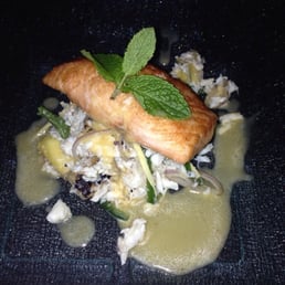 Roasted salmon salad