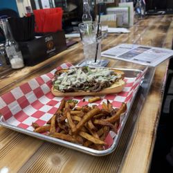 Benchwarmers Sports Bar & Grill - Philly cheesesteak sandwich