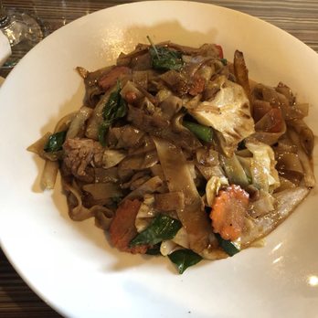 Thai Star Restaurant - Drunken Noodles - Beef - Thai Near Me - Norcross, Georgia Thai Star Restaurant - Drunken Noodles - Beef - Thai Near Me - Norcross, Georgia