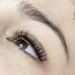 Artisan Eyelashes - Artisan Eyelashes