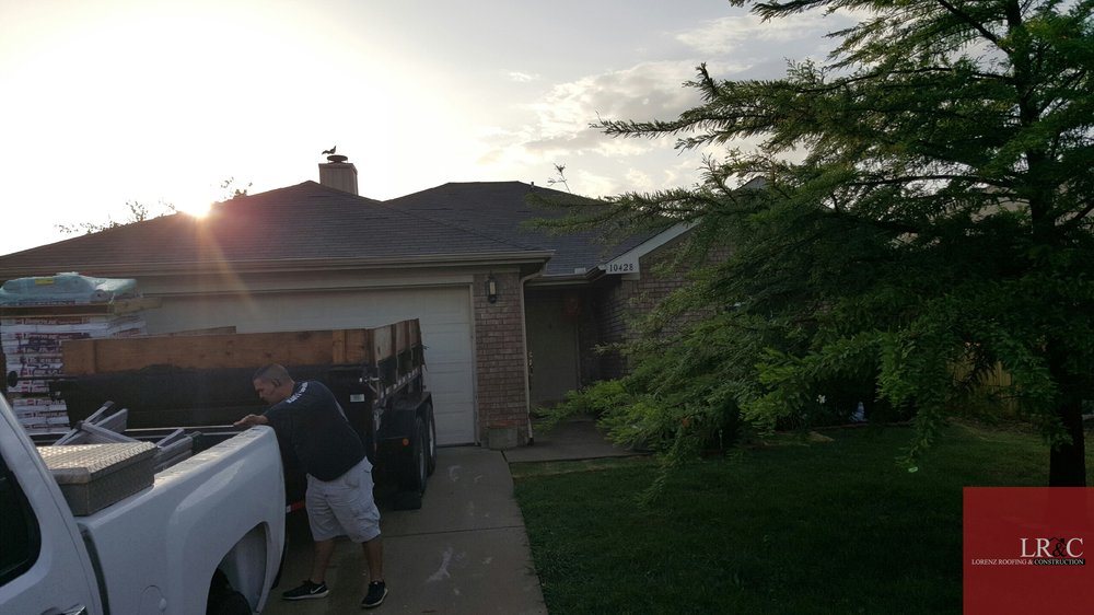 Slide of Lorenz Roofing & Construction